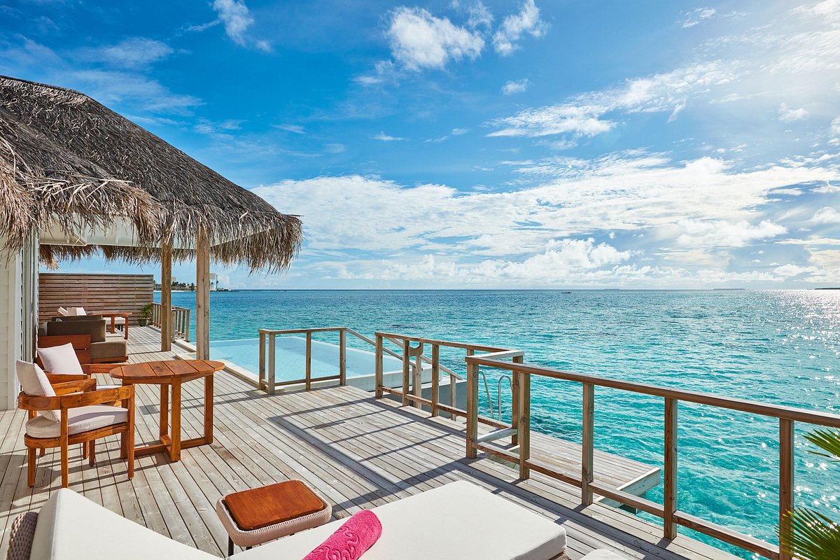 伊露薇麗Sun Siyam Iru Veli 2025精彩全包: 三餐酒水+ 4次活動+漂浮早餐+水上摩托車體驗